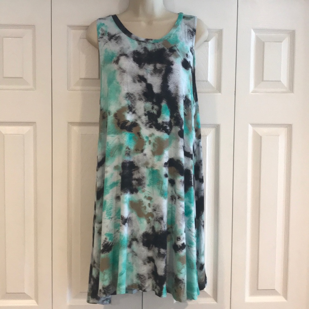 Blue/green tye-dye flowy dress. Size medium.